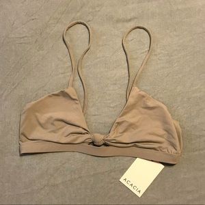 ❌SOLD❌ Acacia Tali Top in Moss Size Medium